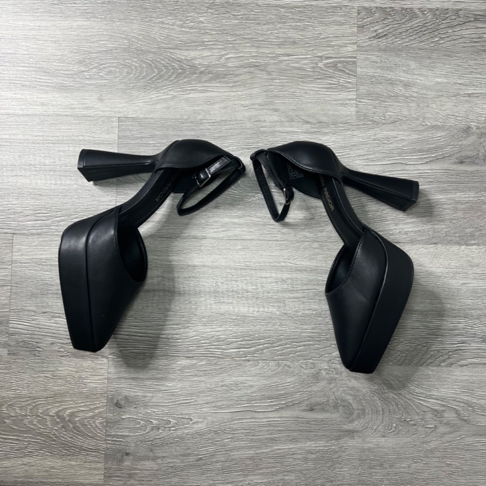 Jenn Ardor Pointed Toe Platform Block High Heels with Ankle Strap, Black - 6.5 - Picture 9 of 13